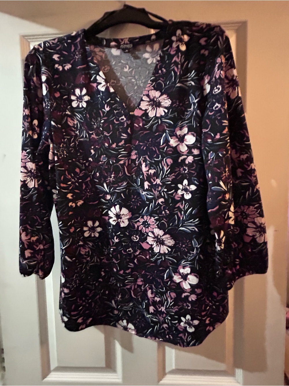 Jones New York Black Floral V-Neck Tunic with Pink and Purple Accents